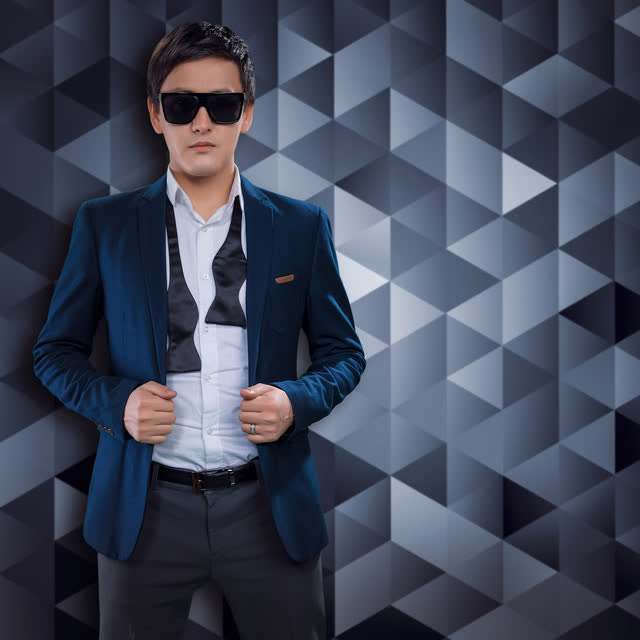 Ильяс Байбосынов - Бейтаныс ару