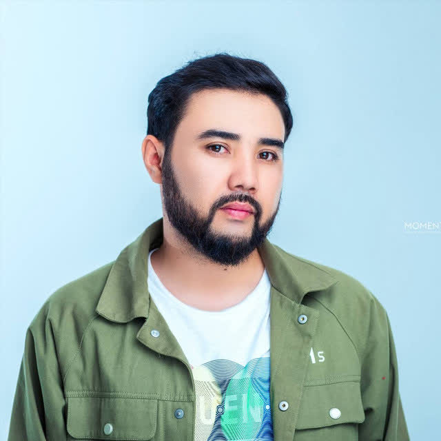 Еркебулан Кумаров - Жылтыр көйлек