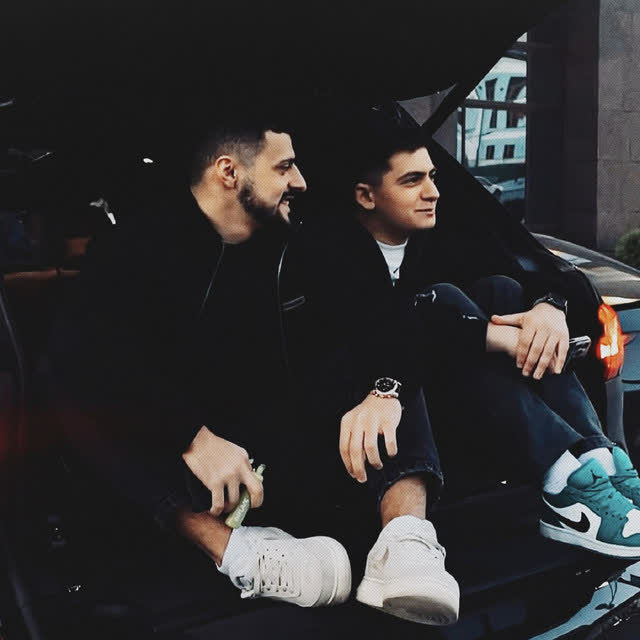 AVG & Goro - Она близко