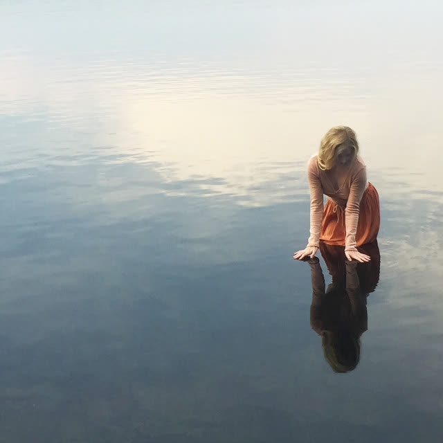 Essie Jain - The Rising