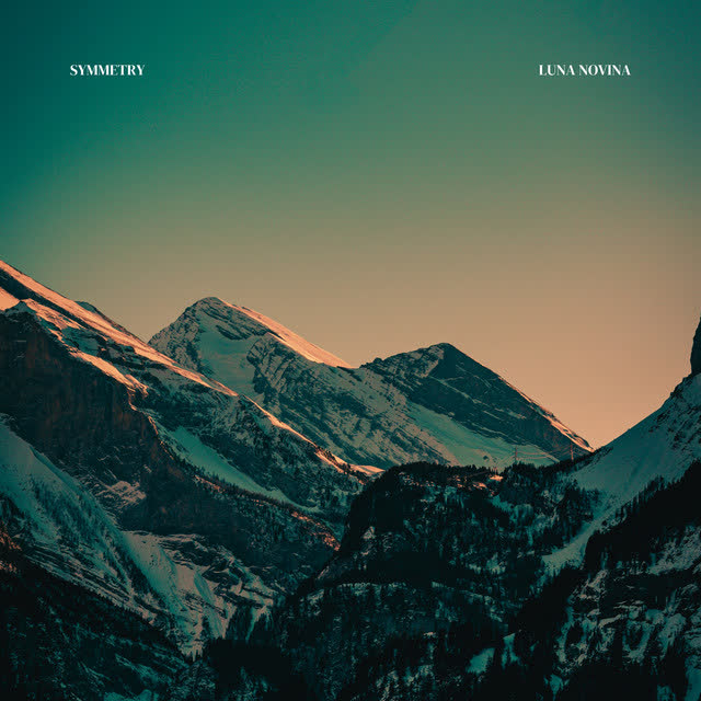 Luna Novina - Symmetry