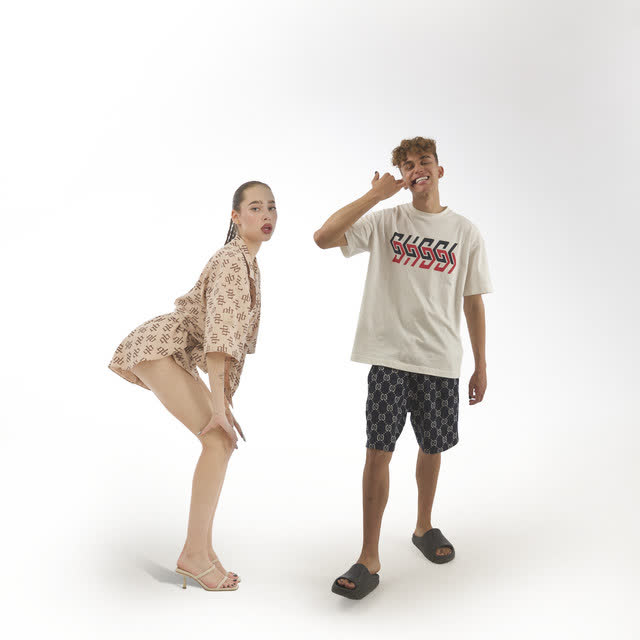 TATISIZE & PASHASNICKERS - TATI